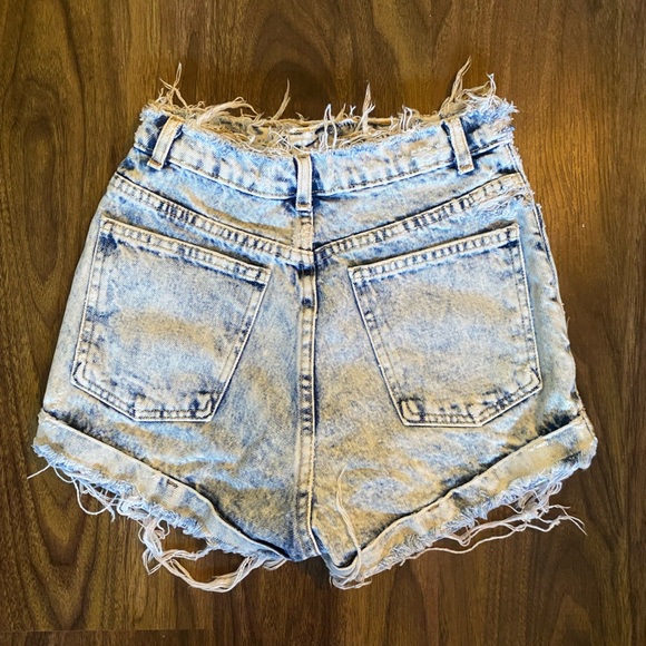 American Apparel Washed Out Jean Shorts - Picture 3 of 6